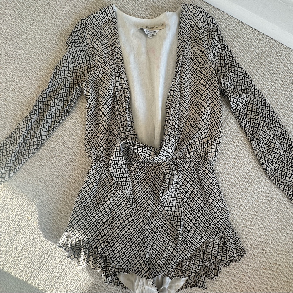 Stone Cold Fox Romper Small
